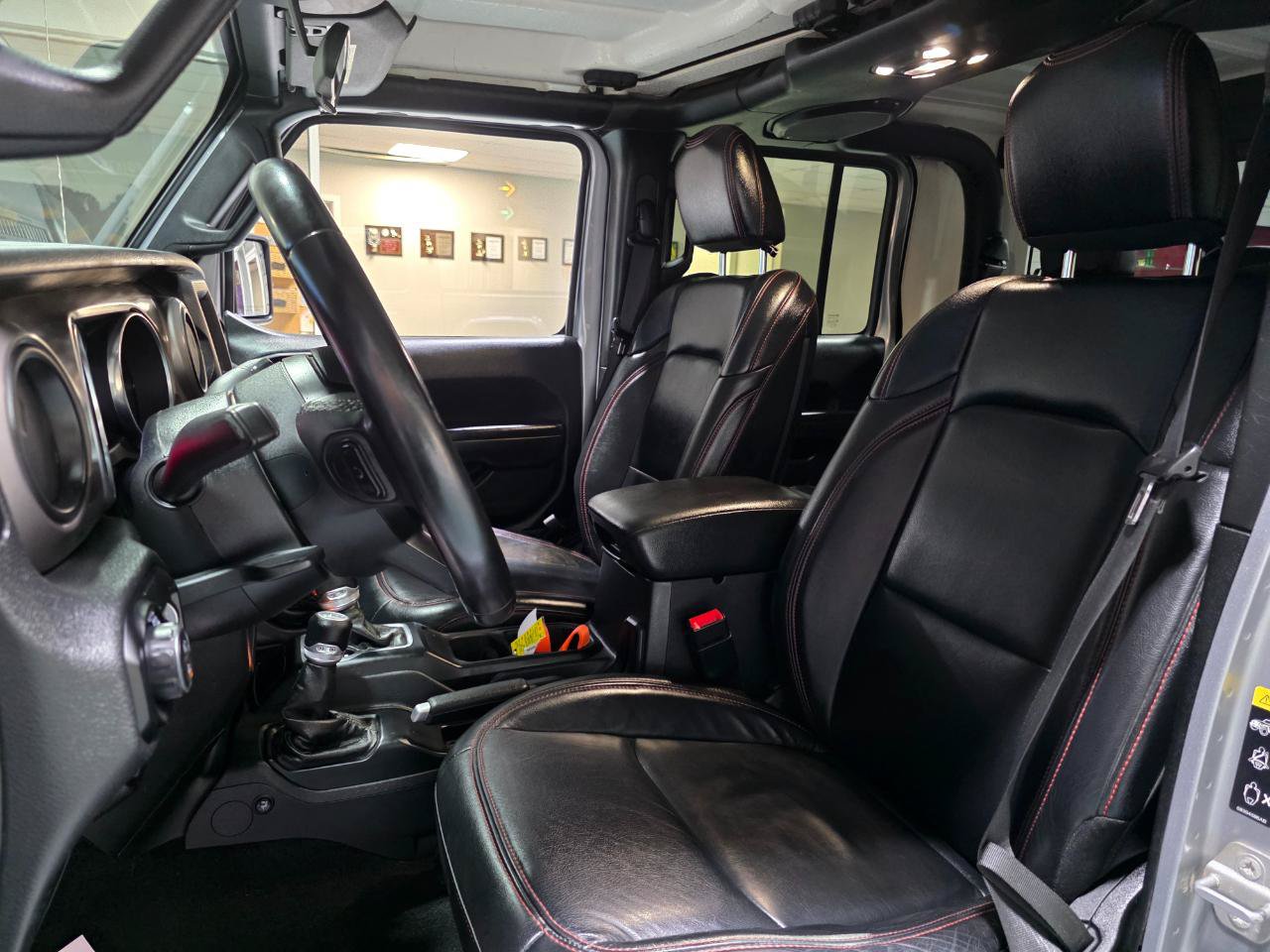 Used 2020 Jeep Gladiator Sport w/ Quick Order Package 24S AWD/4WD image 20