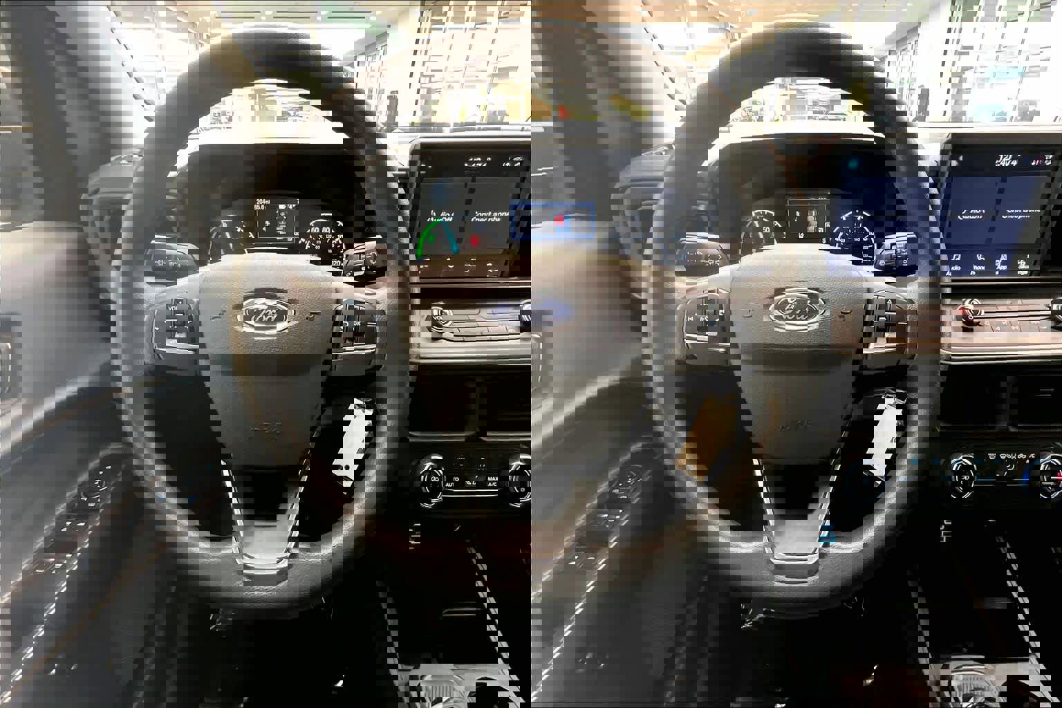 Used 2022 Ford Maverick XL image 6