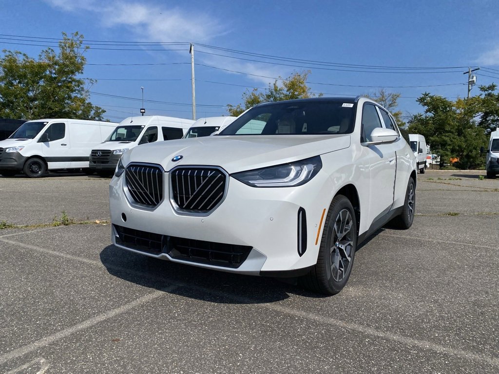 New 2026 BMW X3 xDrive30 w/ Convenience Package