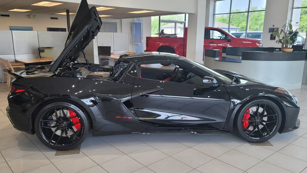 New 2025 Chevrolet Corvette Z06 image 16