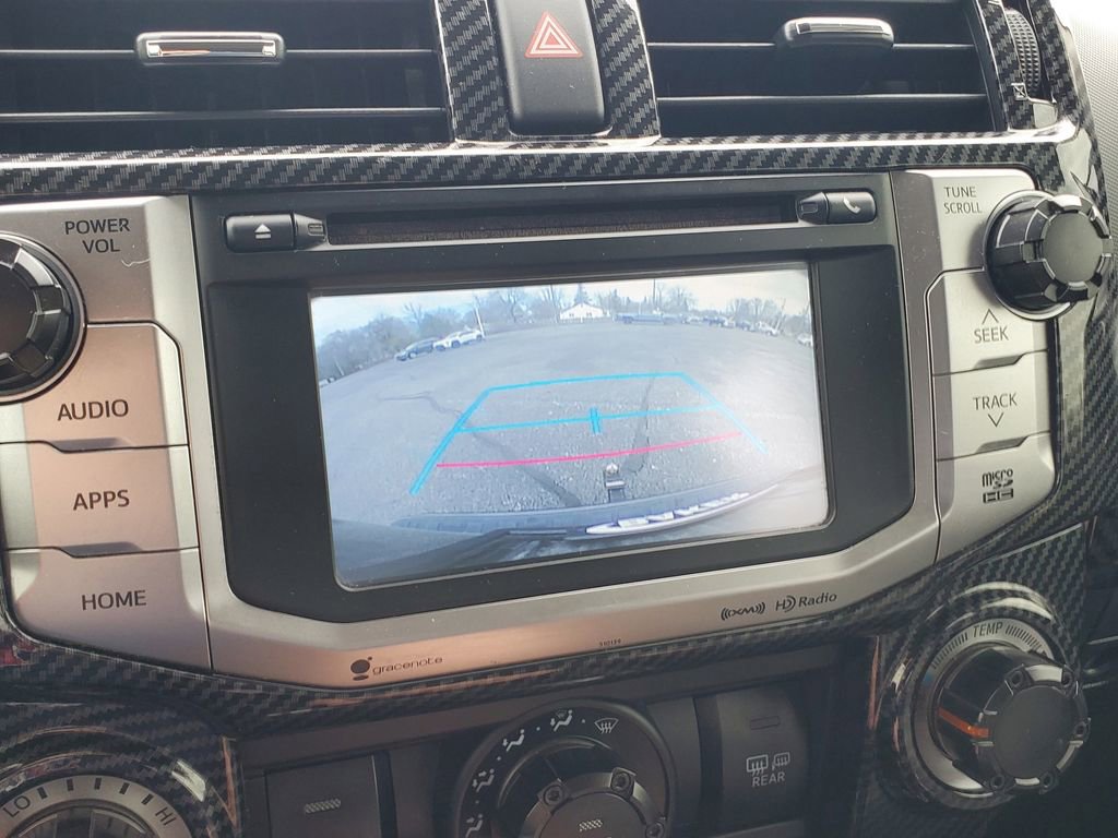 Used 2018 Toyota 4Runner SR5 Premium image 19