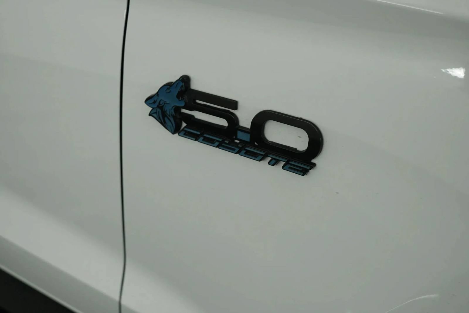Used 2019 Ford Mustang GT Premium w/ Equipment Group 401A RWD image 23