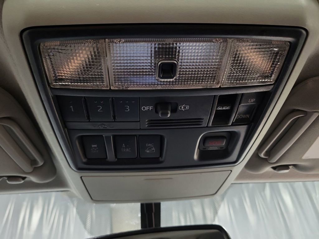 Used 2019 Toyota 4Runner Limited image 22