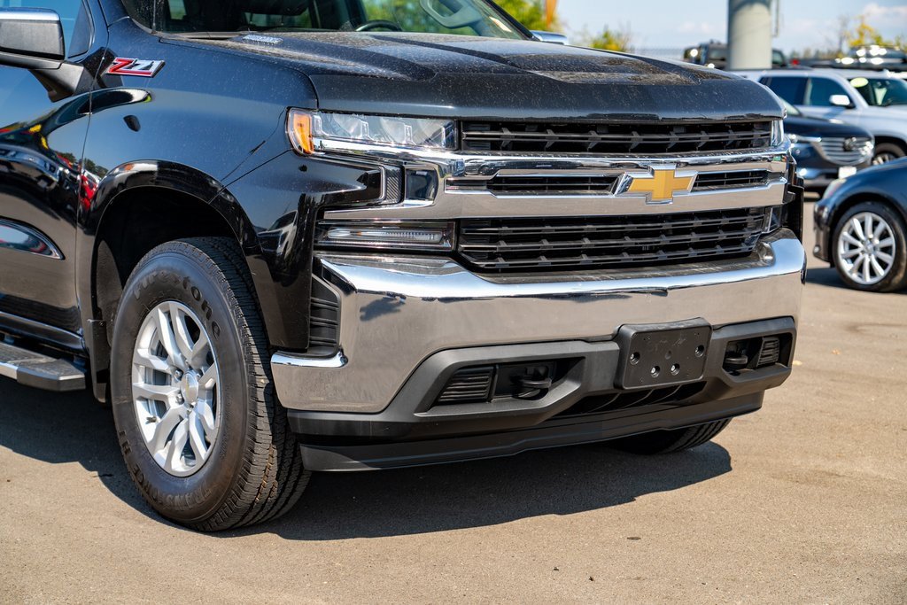 Used 2020 Chevrolet Silverado 1500 LT w/ Convenience Package image 6