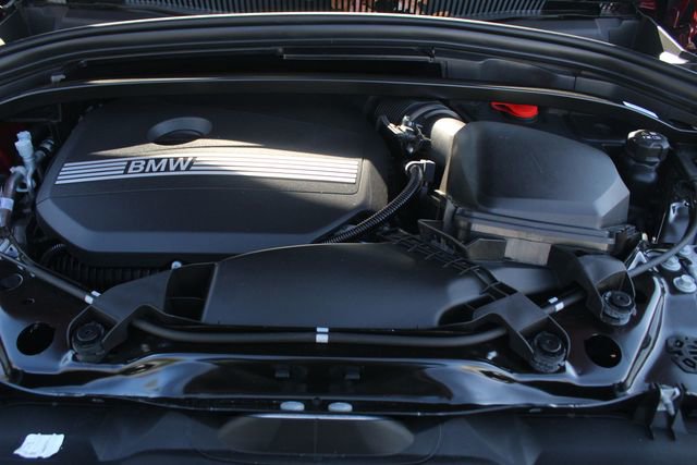 Used 2025 BMW X2 xDrive28i w/ Convenience Package image 3