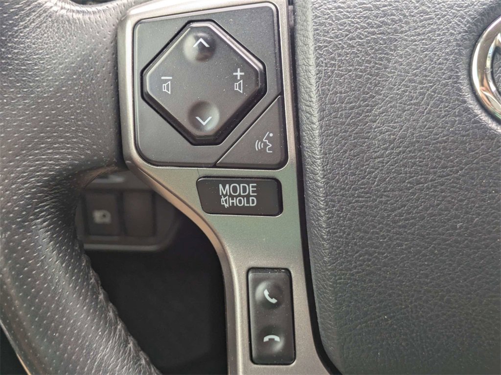 Used 2018 Toyota Tacoma SR5 image 24