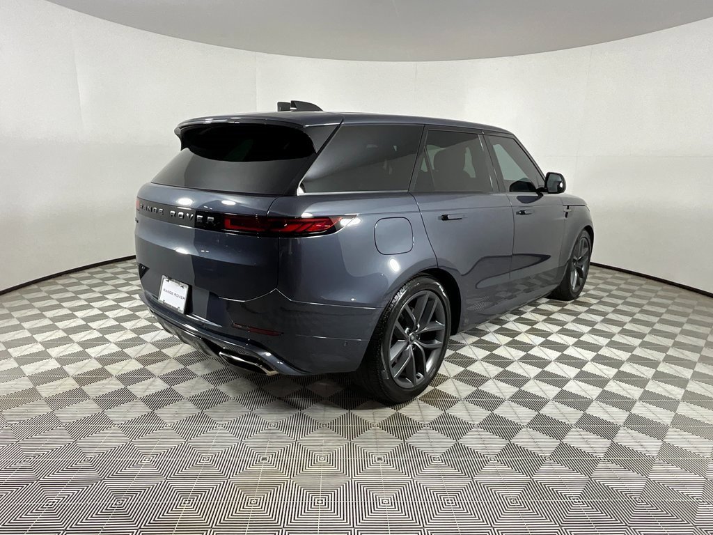 Certified 2024 Land Rover Range Rover Sport Dynamic SE image 4