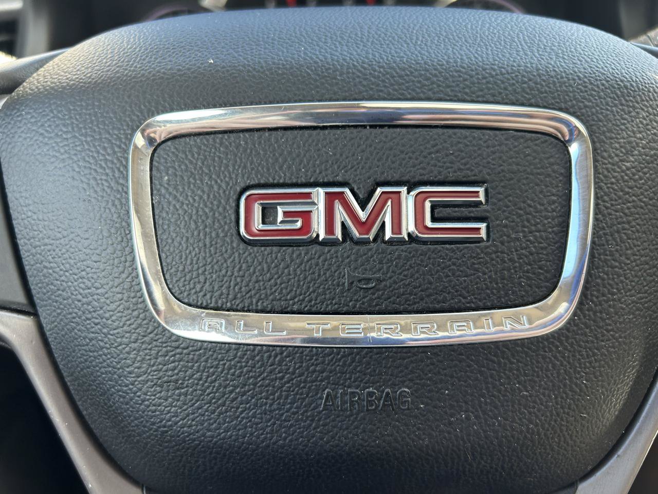 Used 2019 GMC Acadia SLE w/ Driver Alert Package I AWD/4WD image 22