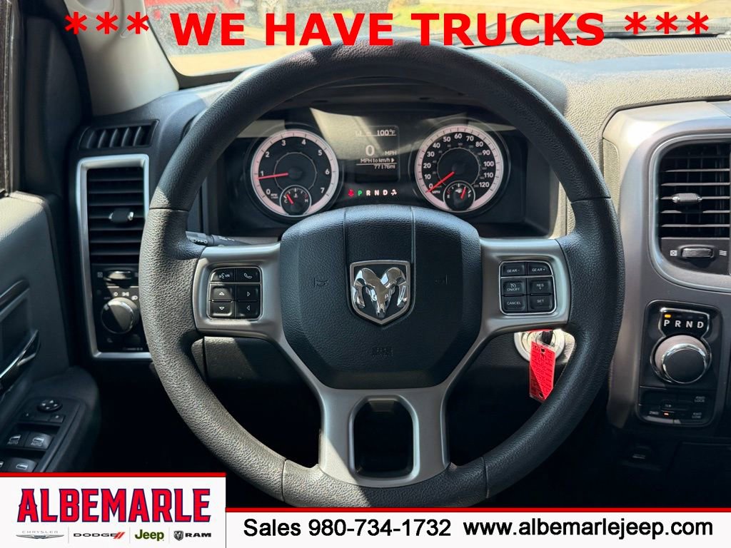 Used 2021 RAM 1500 Classic SLT AWD/4WD image 38