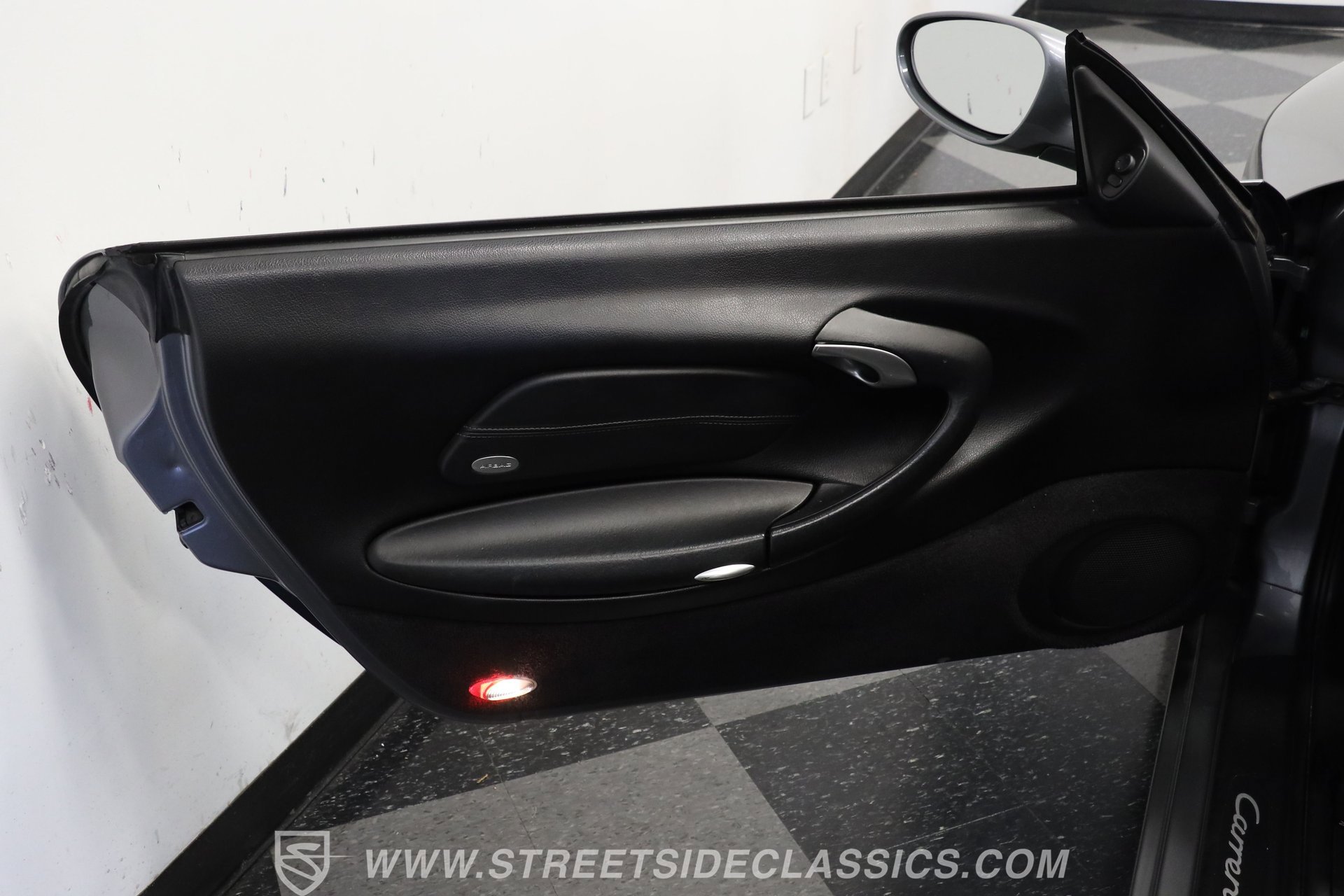 Used 2002 Porsche 911 Carrera 4 image 34