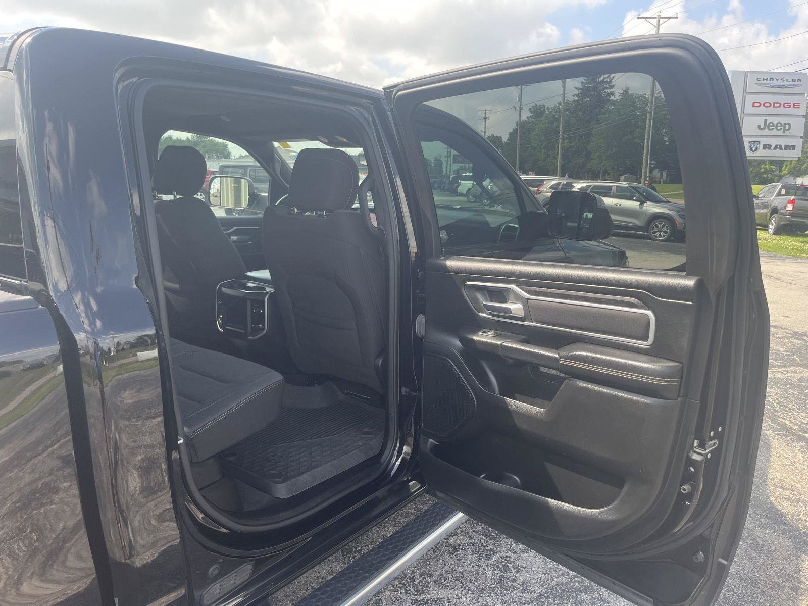 Used 2023 RAM 1500 Big Horn w/ Trailer Tow Group AWD/4WD image 35
