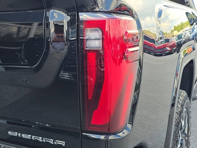 New 2025 GMC Sierra 2500 Denali w/ Denali Reserve Package image 10