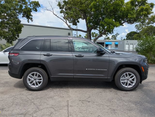 New 2026 Jeep Grand Cherokee Laredo X RWD image 3