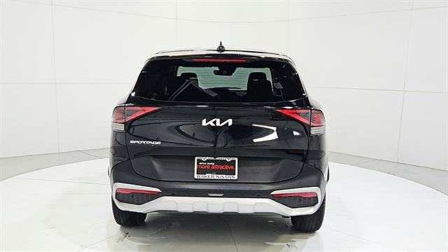 Used 2025 Kia Sportage LX FWD image 7