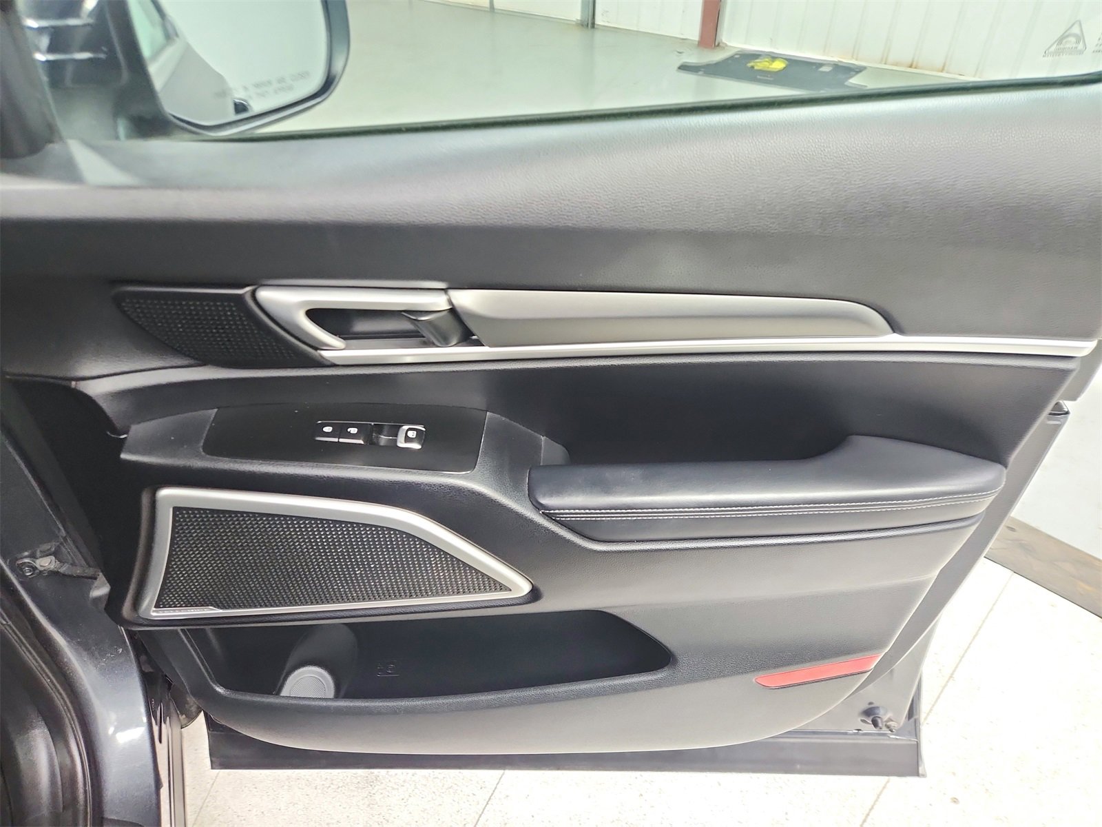 Used 2021 Kia Telluride LX image 35