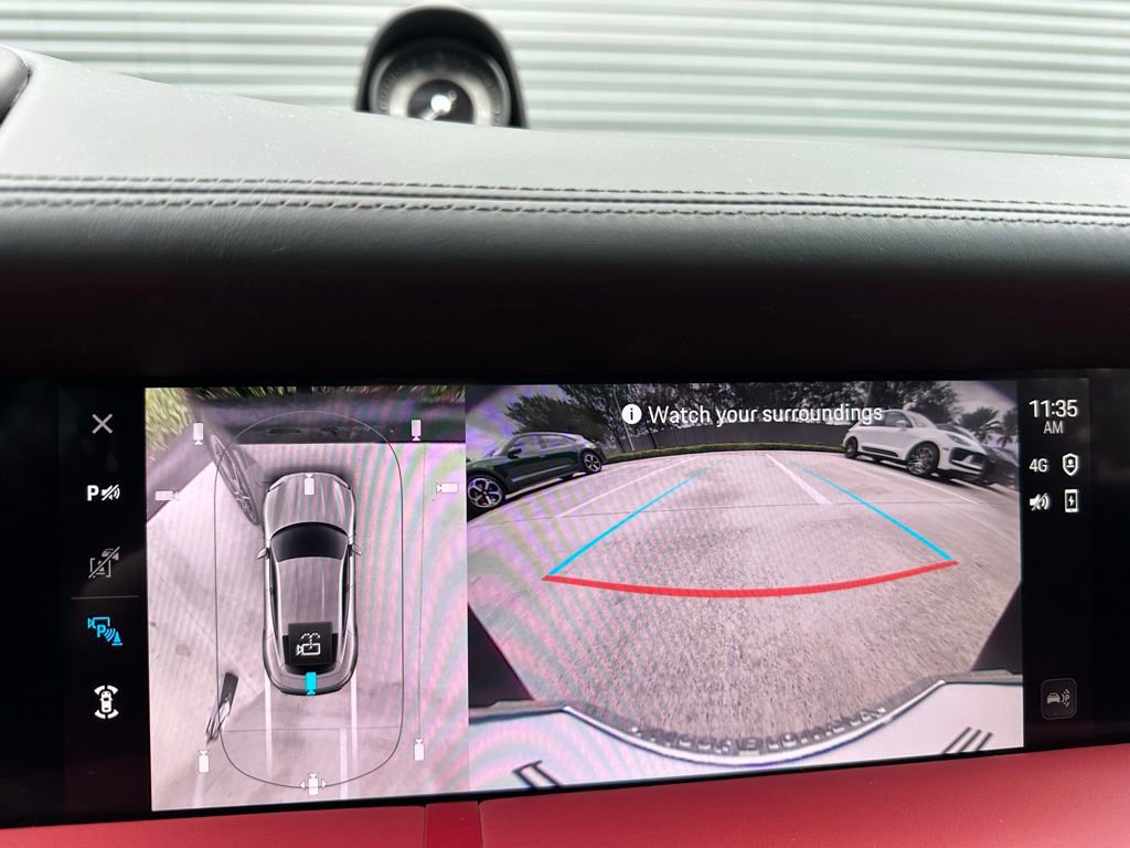 Used 2025 Porsche Taycan image 30