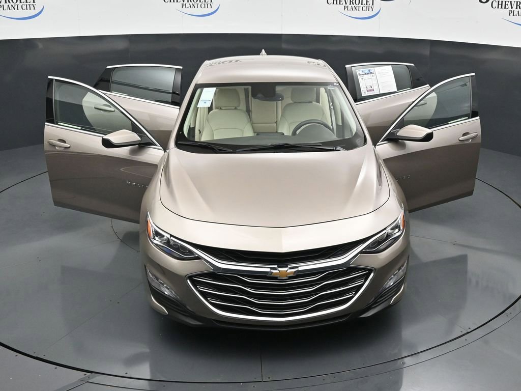 Used 2024 Chevrolet Malibu LT image 25