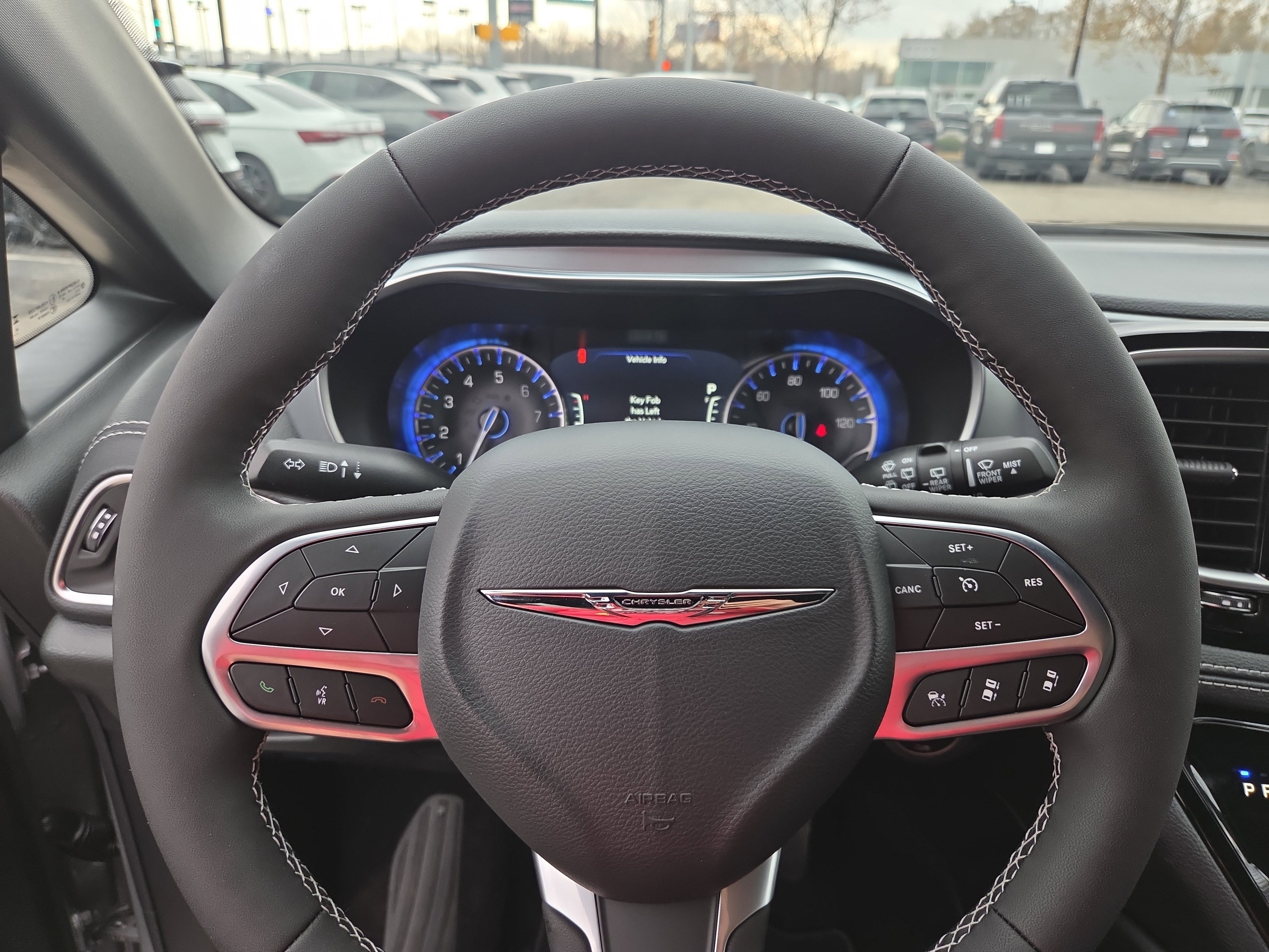 New 2026 Chrysler Pacifica Limited image 10