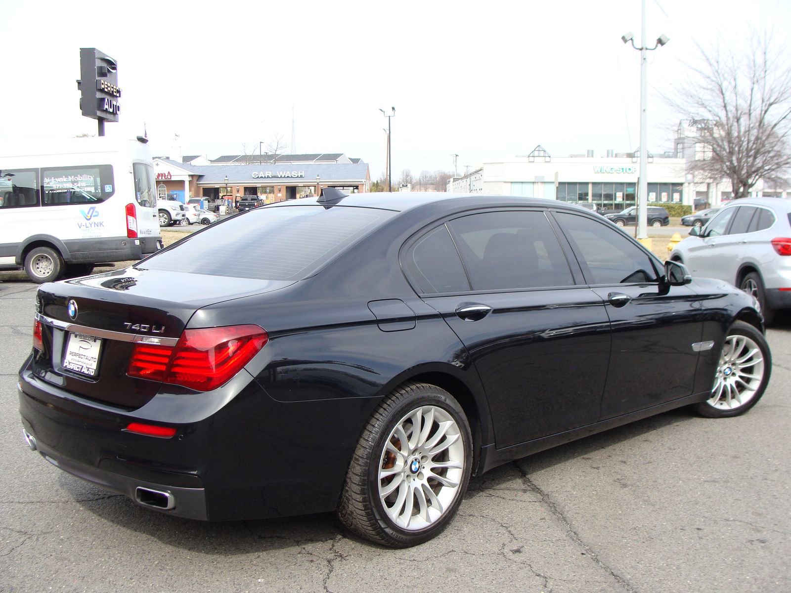 Used 2015 BMW 740Li image 6