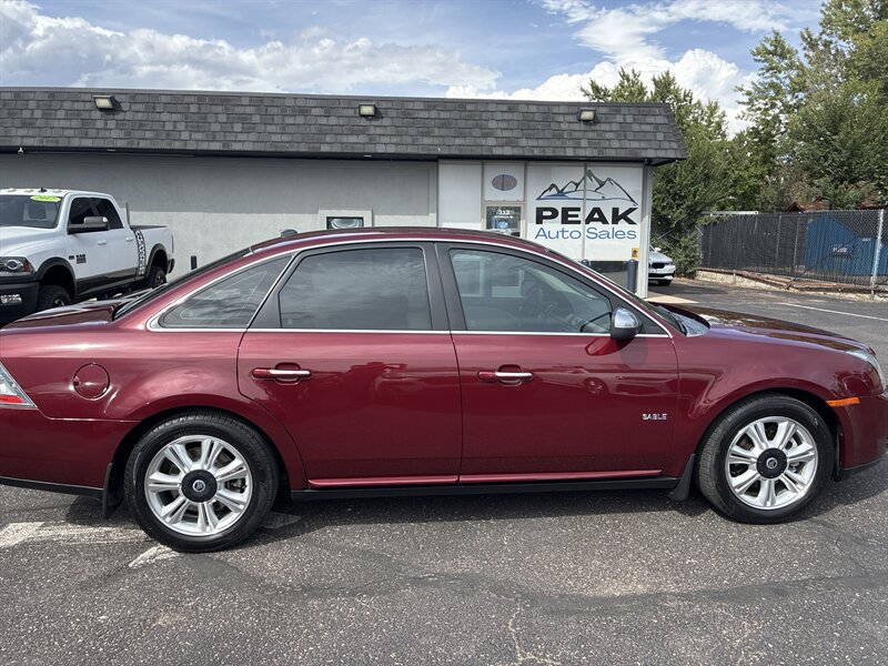 Used 2008 Mercury Sable Premier FWD image 8