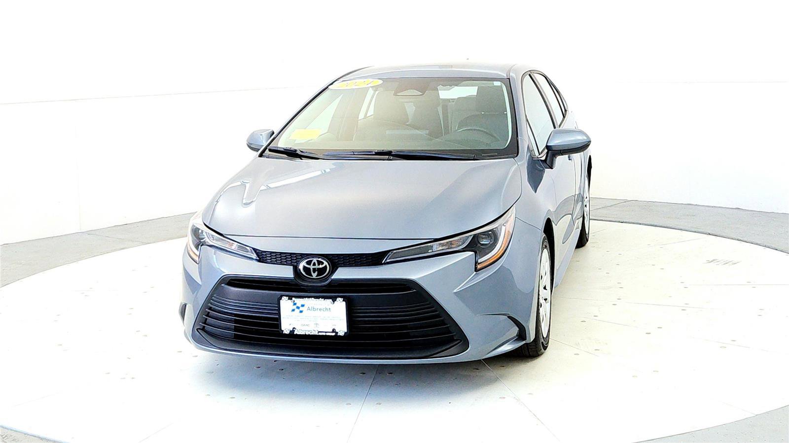 Certified 2024 Toyota Corolla LE FWD image 2
