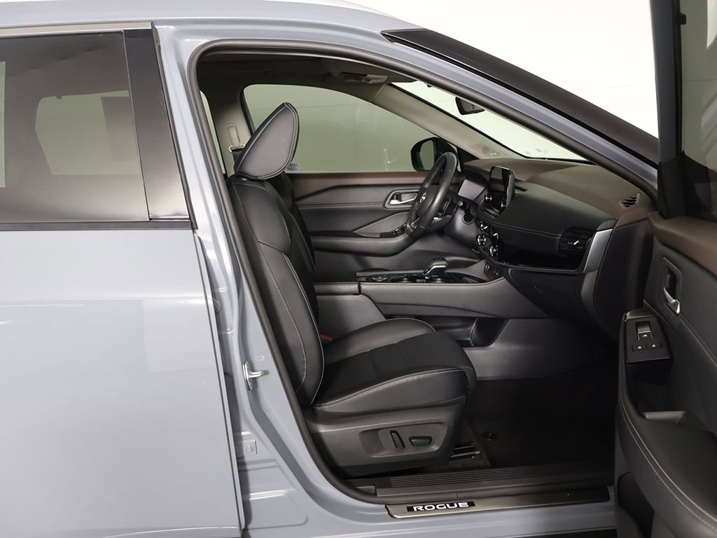 Used 2023 Nissan Rogue SL w/ SL Premium Package AWD/4WD image 29