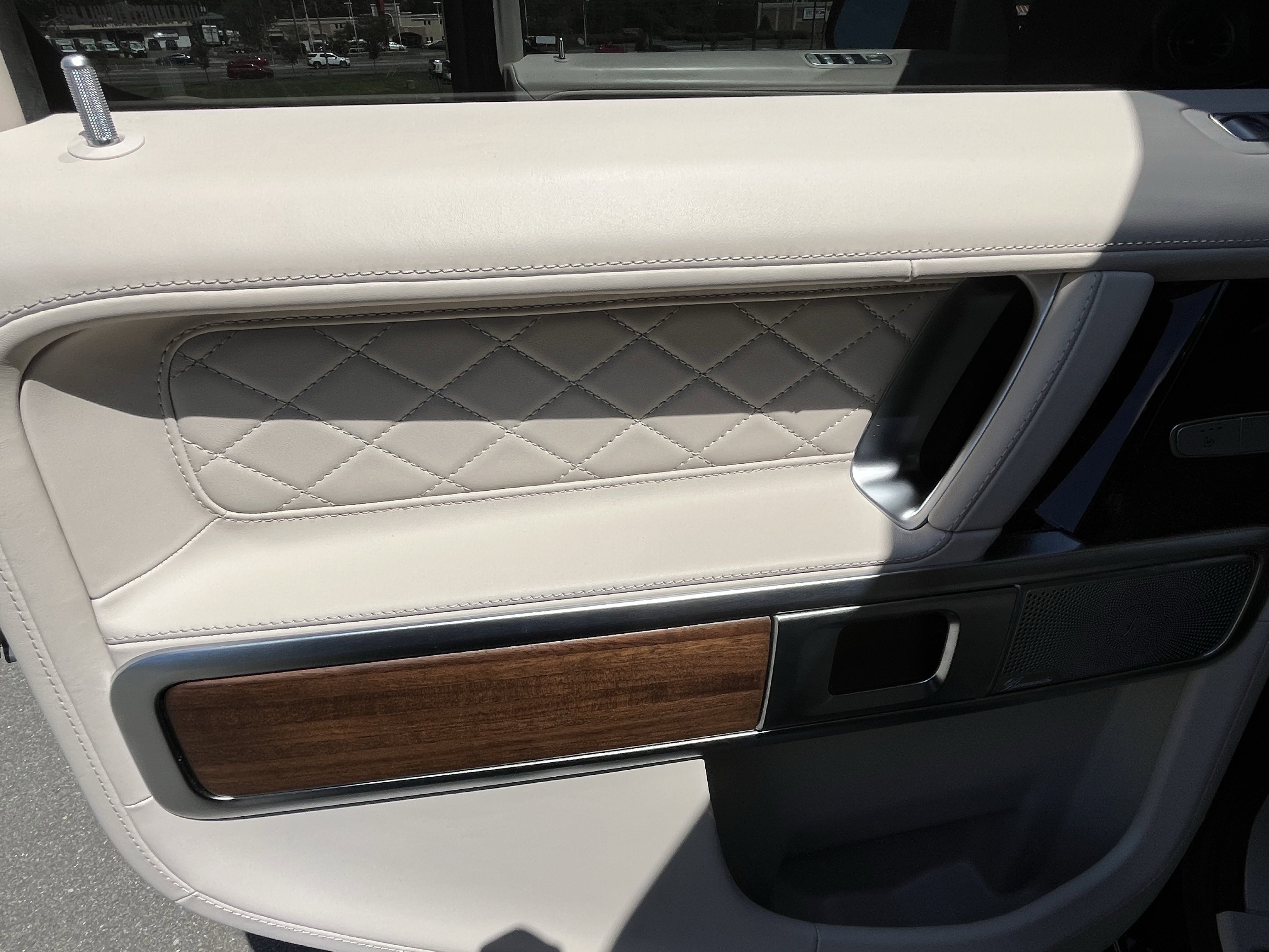 Used 2023 Mercedes-Benz G 550 image 28