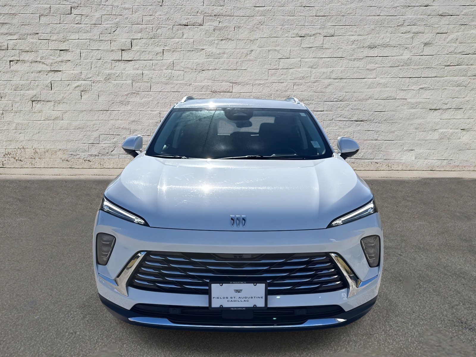 Used 2025 Buick Envision Preferred image 2