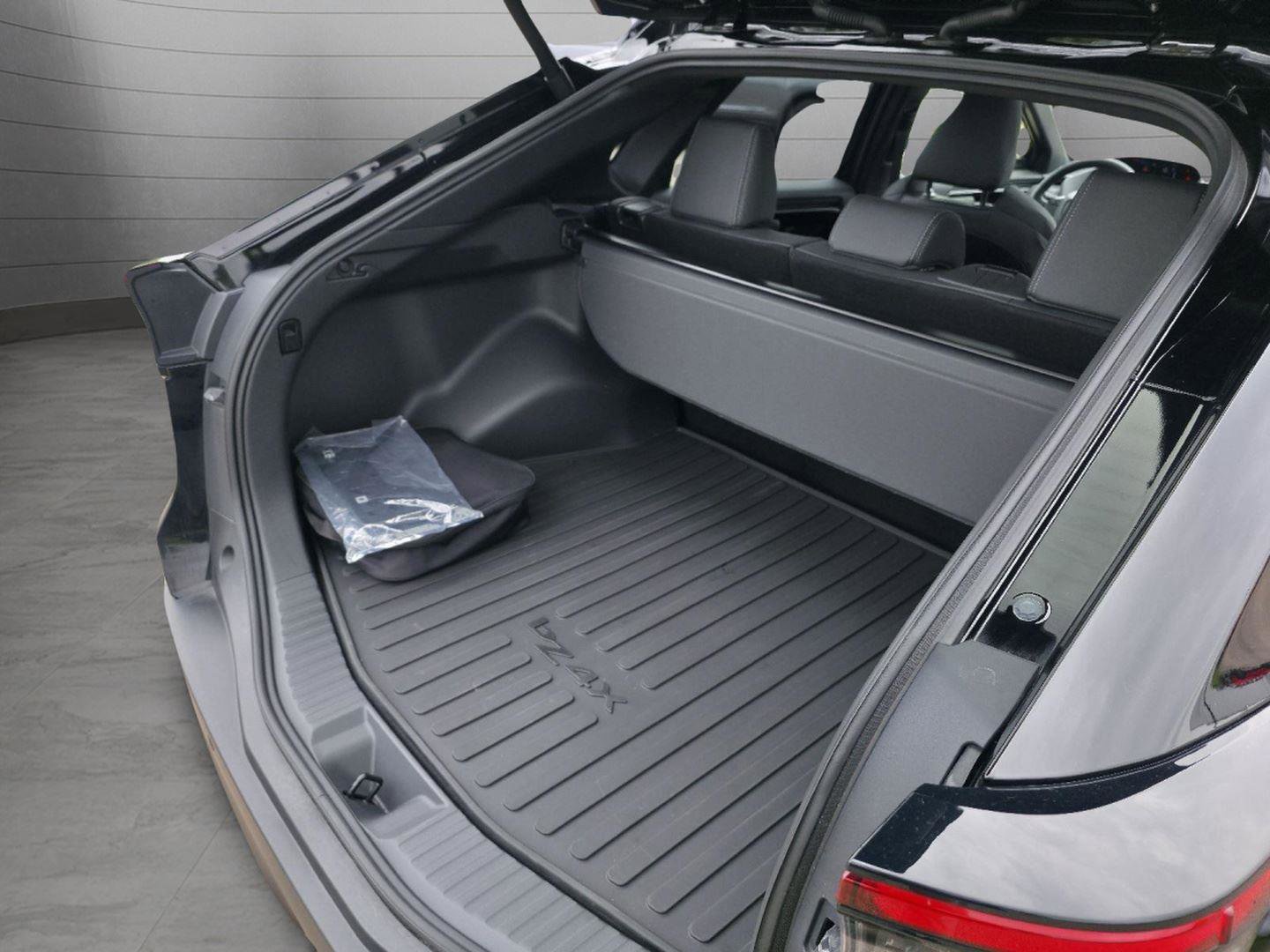 Used 2024 Toyota bZ4X XLE image 11