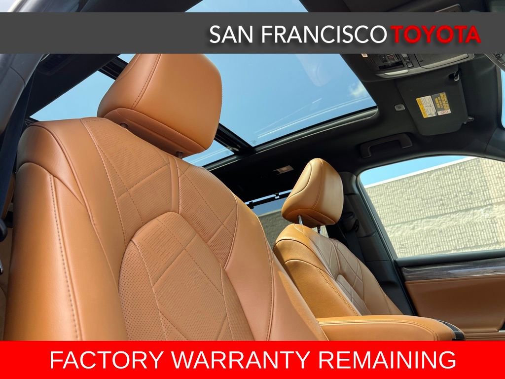 Used 2023 Toyota Highlander Platinum FWD image 21