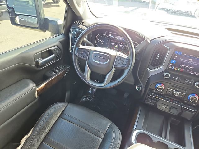 Used 2020 GMC Sierra 3500 Denali w/ Denali Ultimate Package image 9