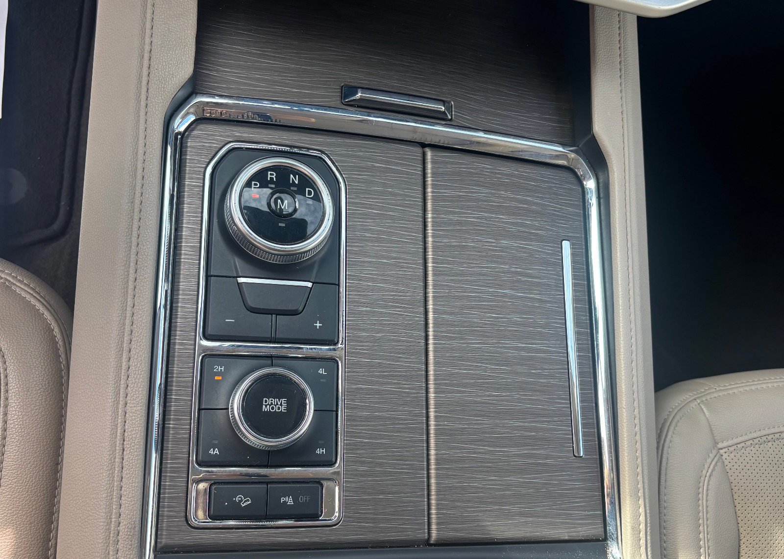 Certified 2023 Ford Expedition Max Limited image 57