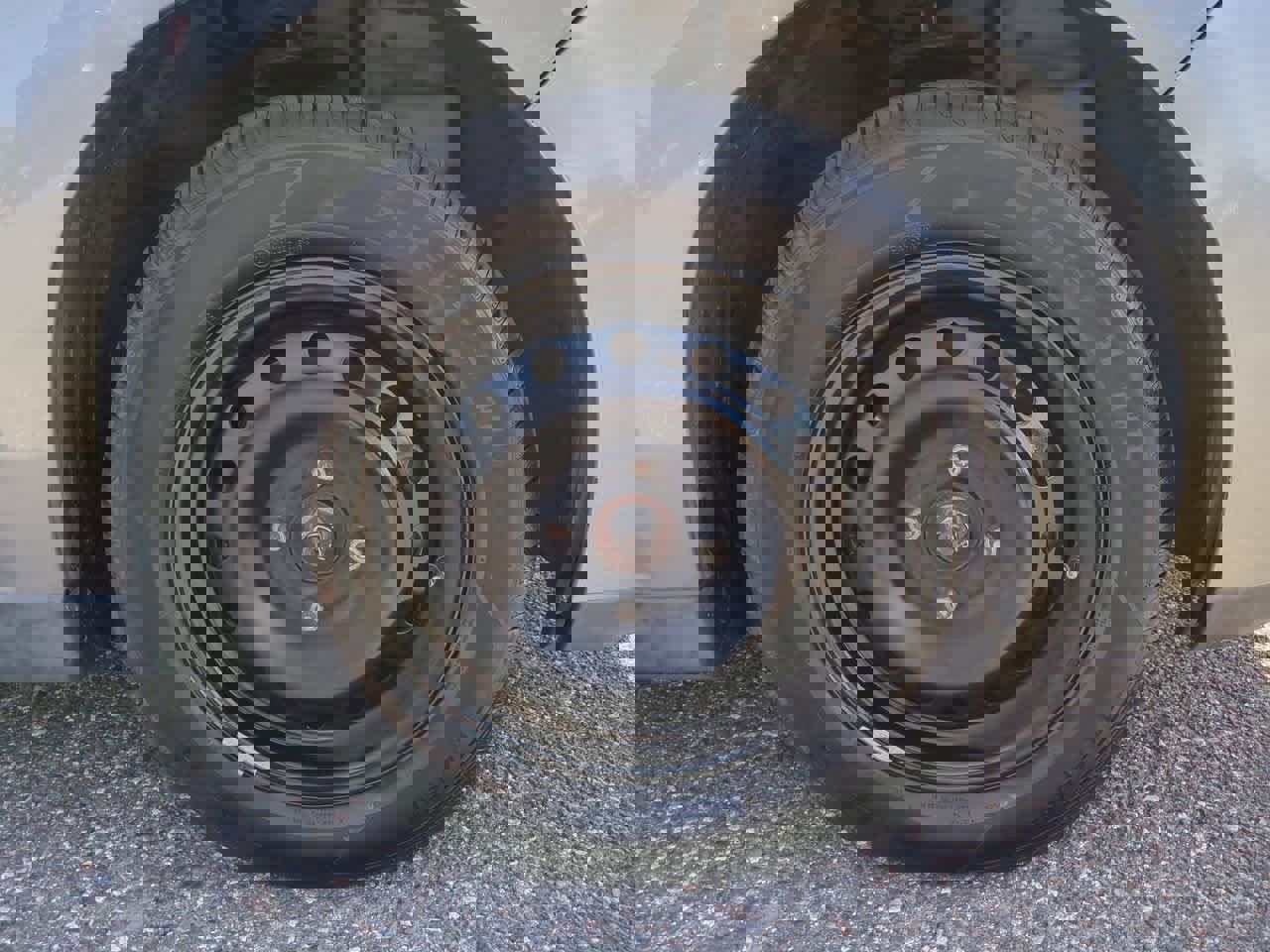 Used 2012 Nissan Versa 1.8 S image 11