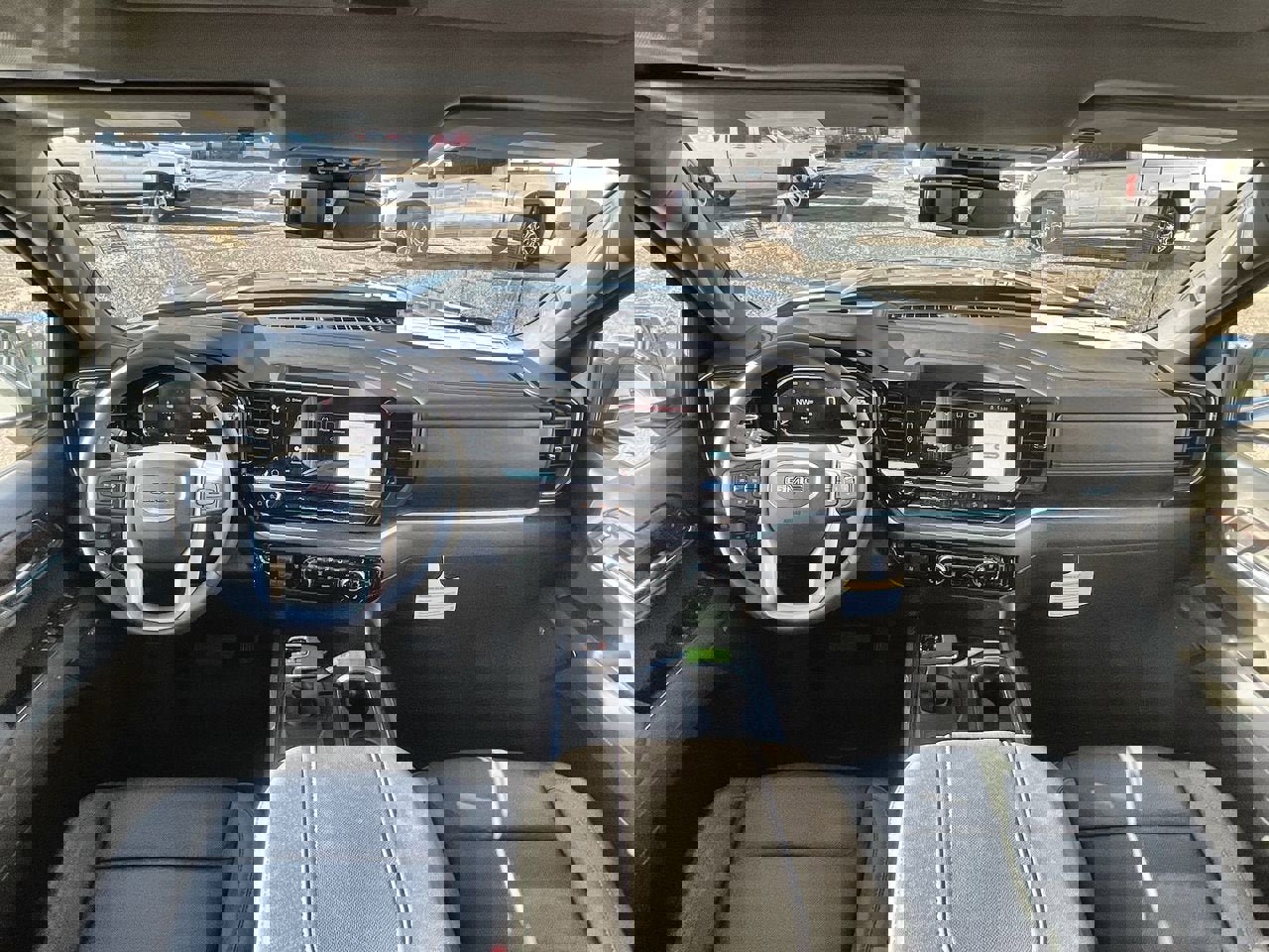 New 2026 GMC Sierra 1500 SLT w/ SLT Premium Plus Package image 11