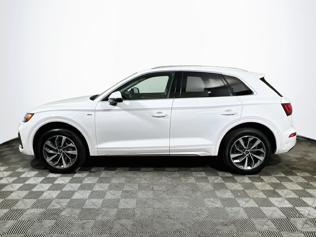 Used 2023 Audi Q5 2.0T Premium Plus AWD/4WD image 4