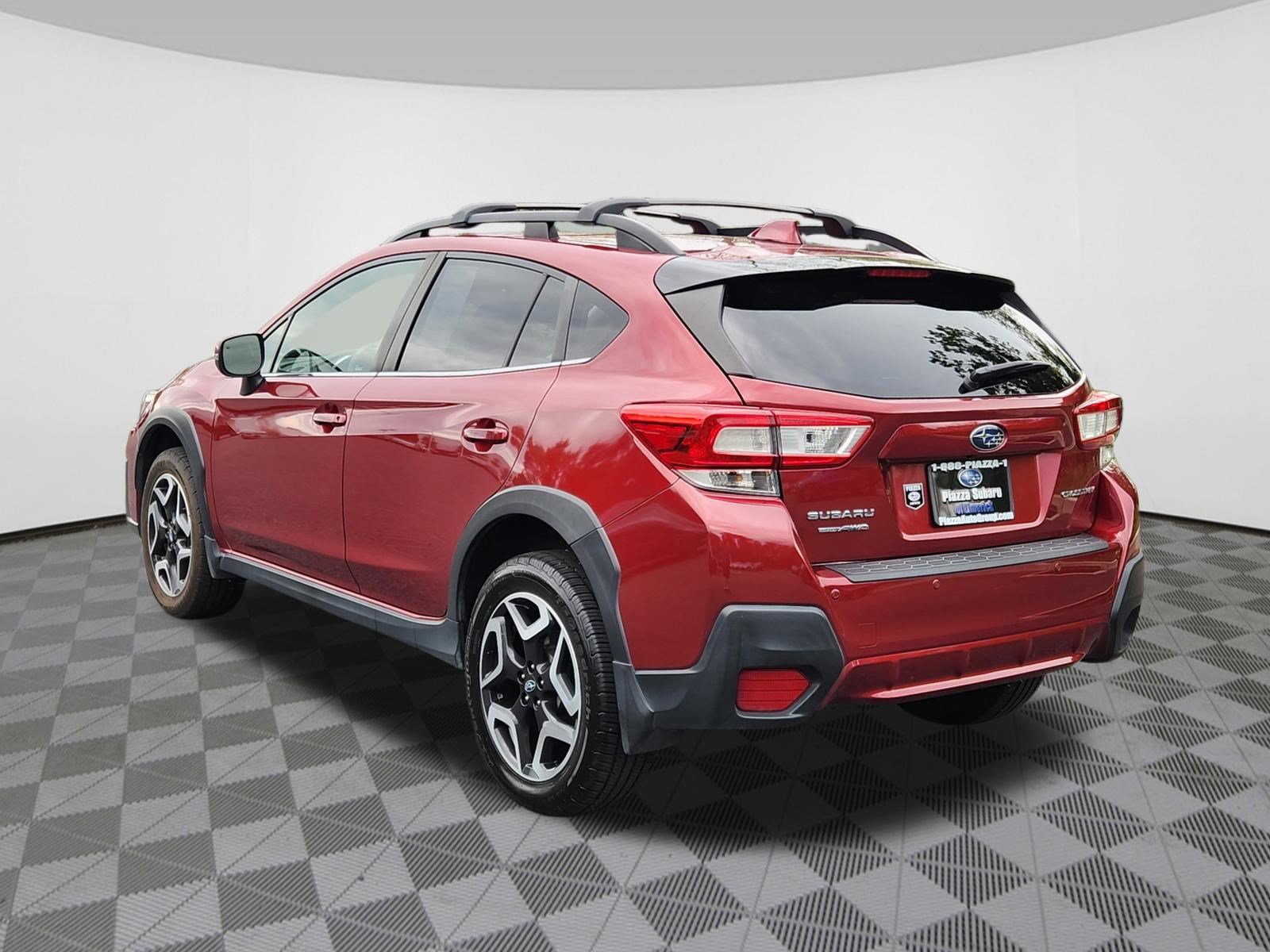 Used 2019 Subaru Crosstrek 2.0i Limited w/ Moonroof Package w/Navigation AWD/4WD image 3