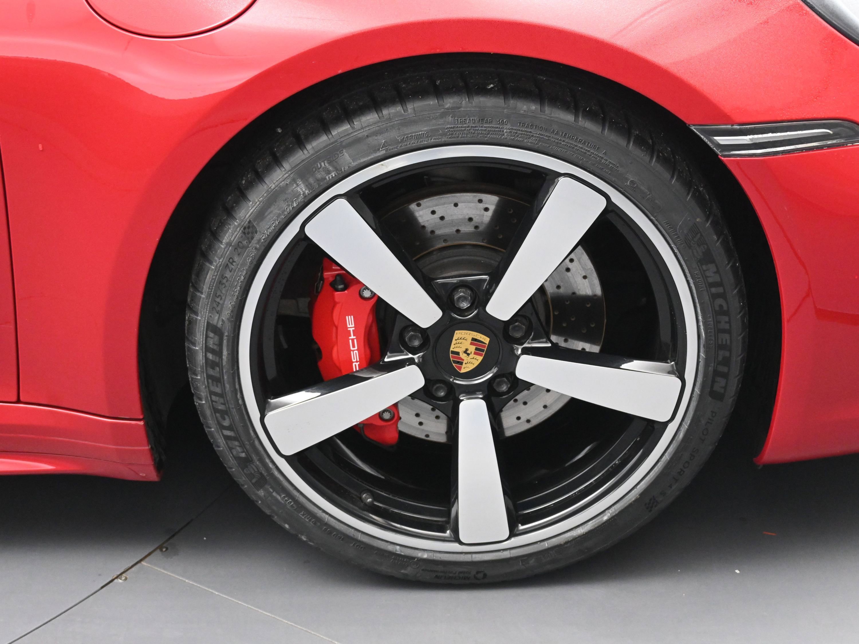 Certified 2022 Porsche 911 Carrera S image 13