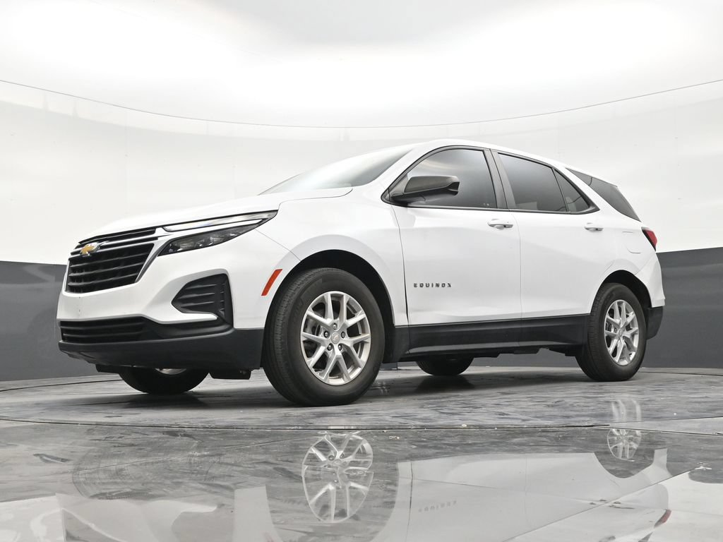 Used 2024 Chevrolet Equinox LS FWD image 19