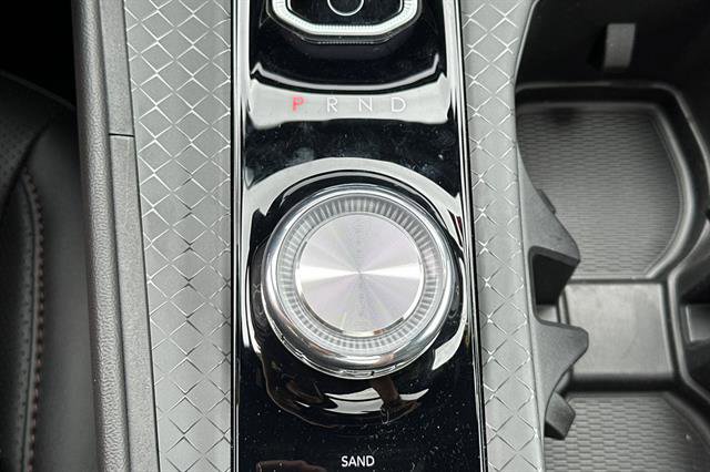 New 2025 Jeep Wagoneer Limited image 19