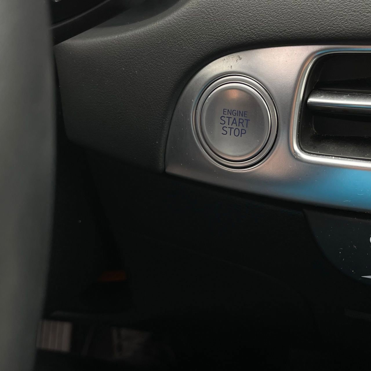 Used 2024 Hyundai Palisade Calligraphy image 16