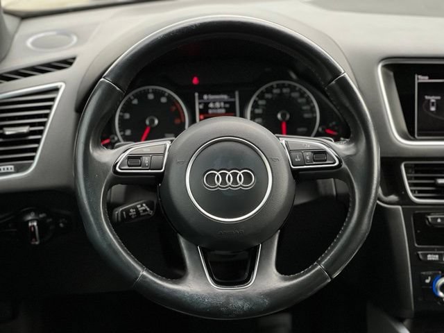 Used 2017 Audi Q5 2.0T Premium Plus w/ Technology Package AWD/4WD image 29