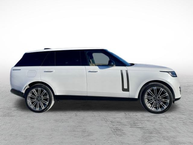 Certified 2024 Land Rover Range Rover Long Wheelbase SE image 4