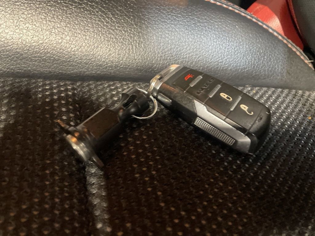 Used 2019 RAM 1500 Rebel image 43