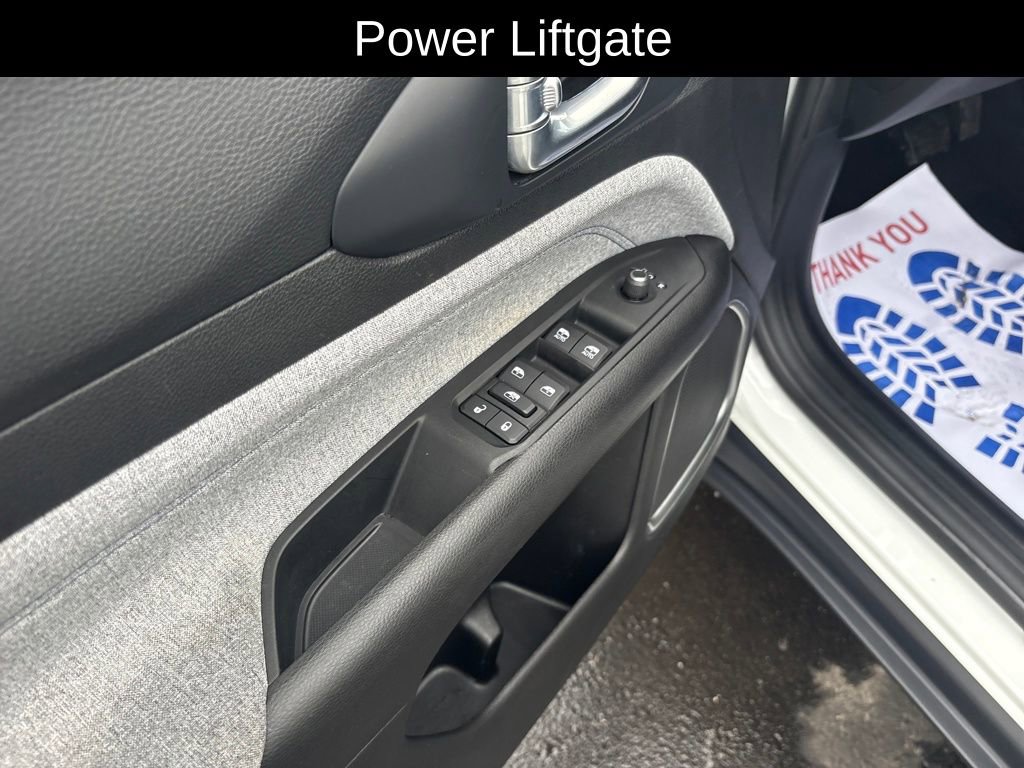 Certified 2022 Jeep Compass Latitude w/ Convenience Group image 14