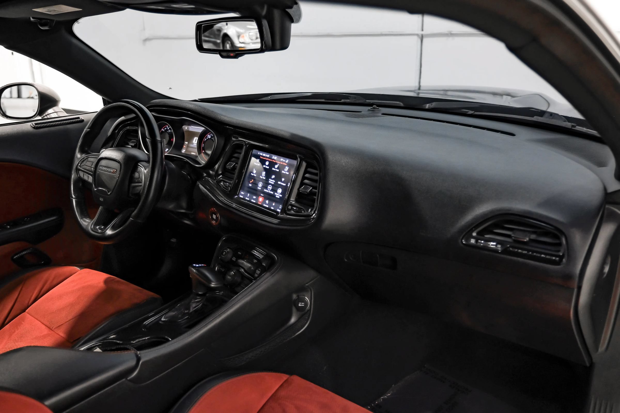 Used 2019 Dodge Challenger R/T Scat Pack w/ Dynamics Package RWD image 13