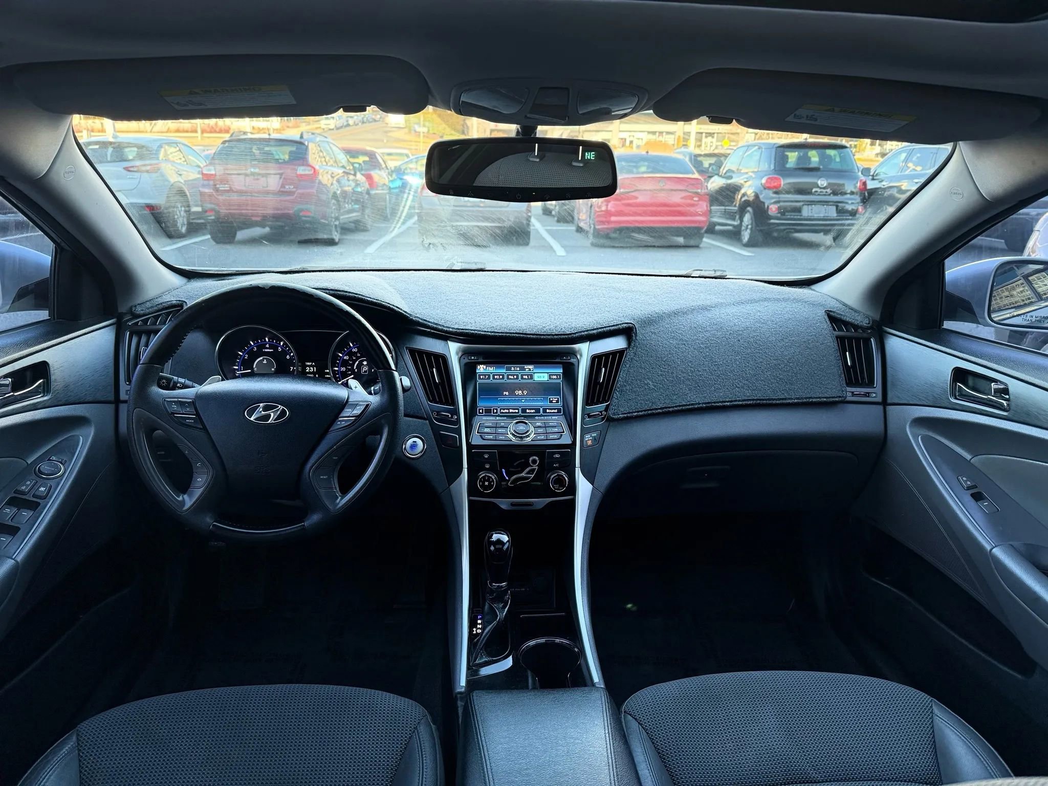 Used 2013 Hyundai Sonata SE w/ Navigation & Sunroof Pkg image 11