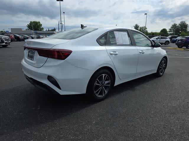 Used 2024 Kia Forte LXS w/ LXS Technology Package FWD image 15