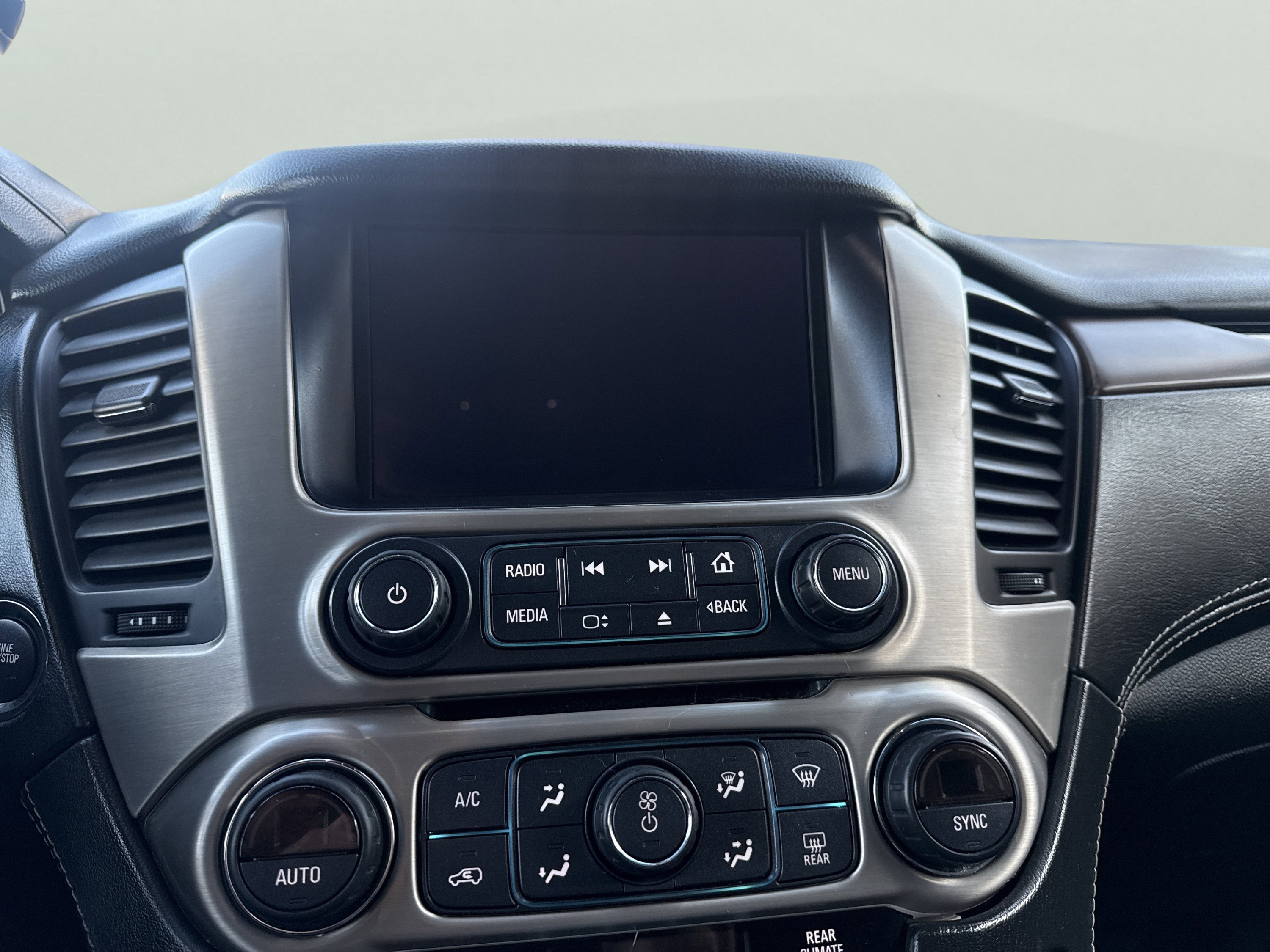 Used 2018 GMC Yukon XL Denali w/ Denali Ultimate Package image 22