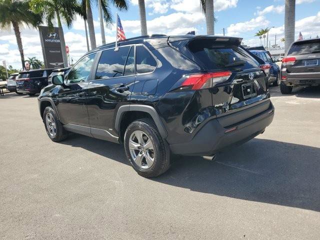 Used 2024 Toyota RAV4 LE image 7