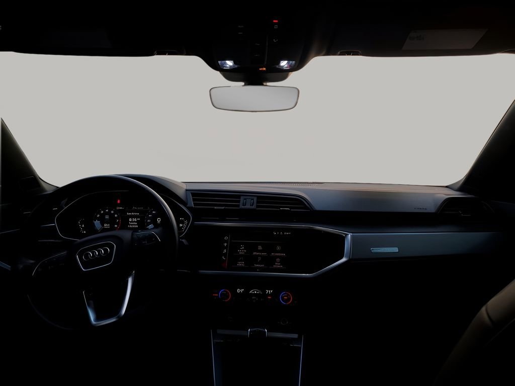 Used 2022 Audi Q3 2.0T Premium image 23